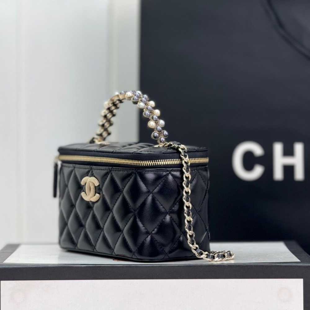 Chanel Tote Bags - image 9