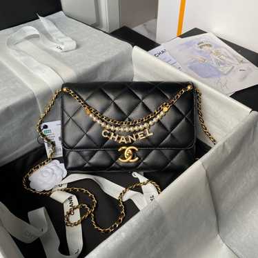 Chanel Crossbody Bags