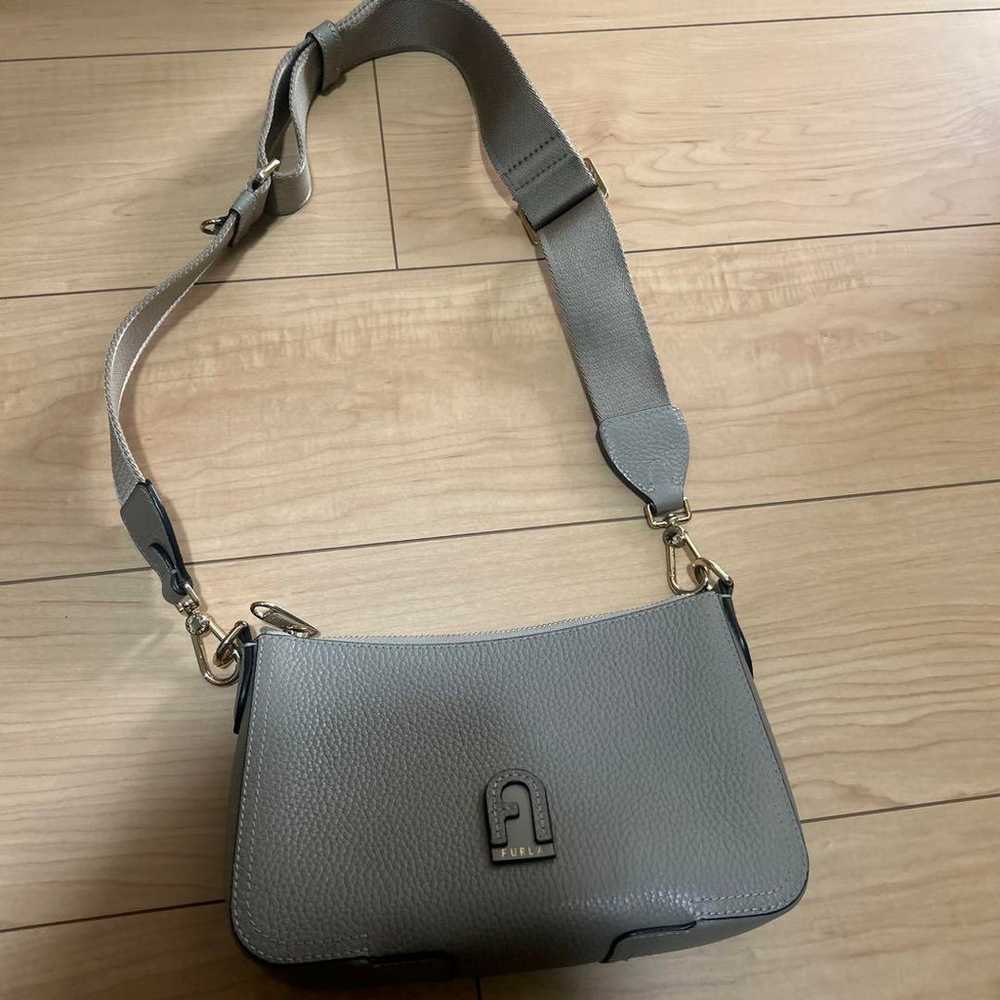 Furla Shoulder Bag in Excellent Condition. - image 1