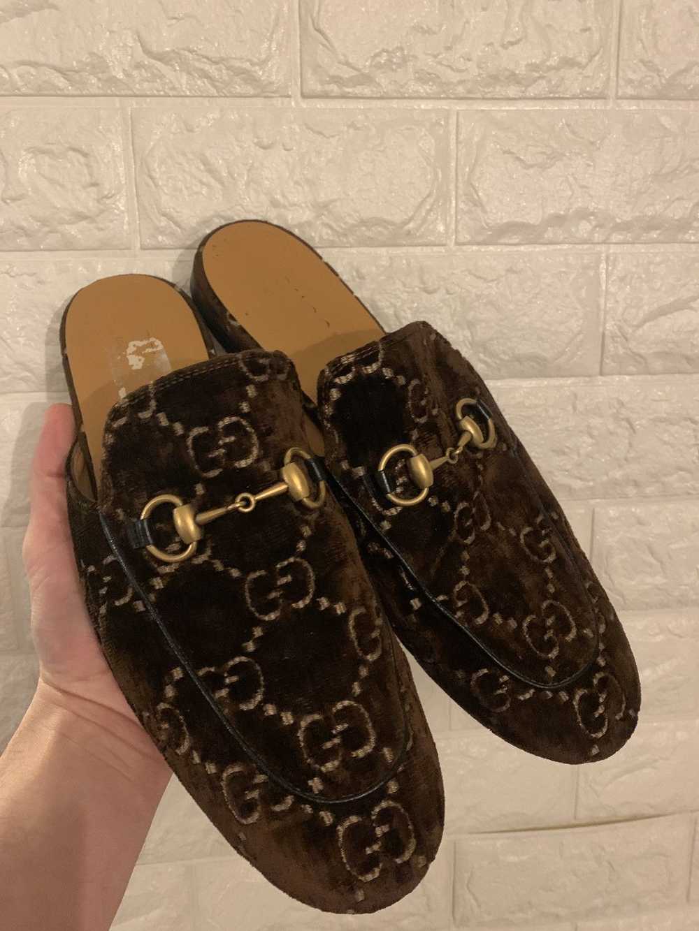 Gucci Velvet Chocolate GG slippers - image 9