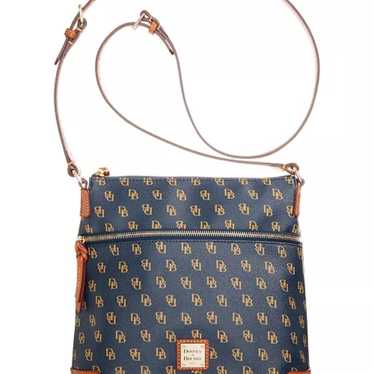 Dooney & Bourke
Gretta Crossbody - image 1