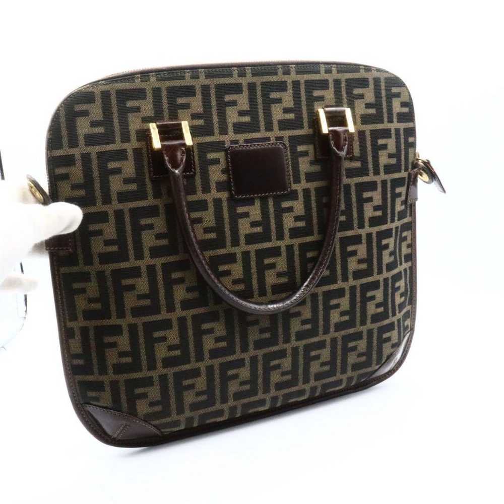 Excellent condition Fendi Zucca pattern canvas le… - image 10