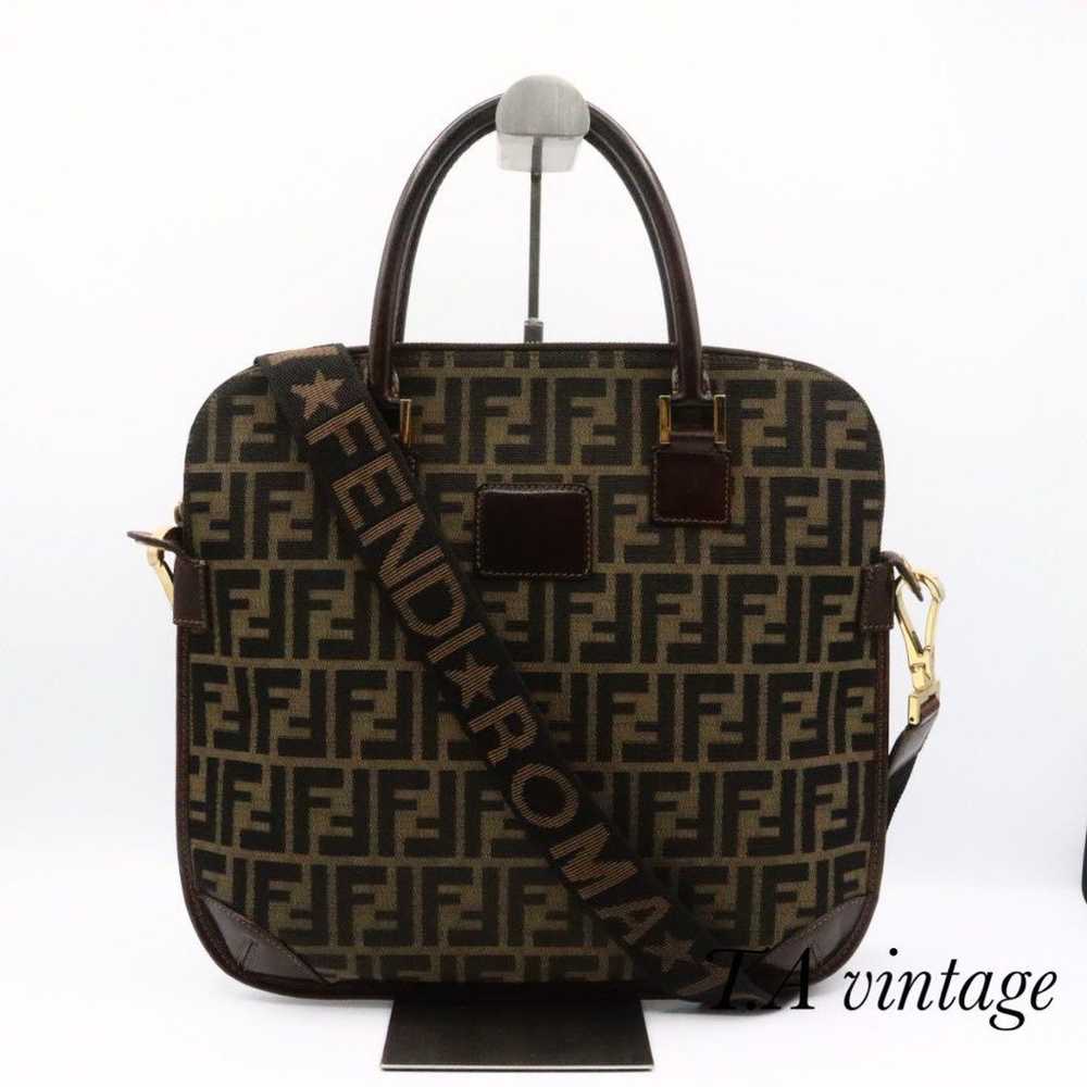 Excellent condition Fendi Zucca pattern canvas le… - image 1