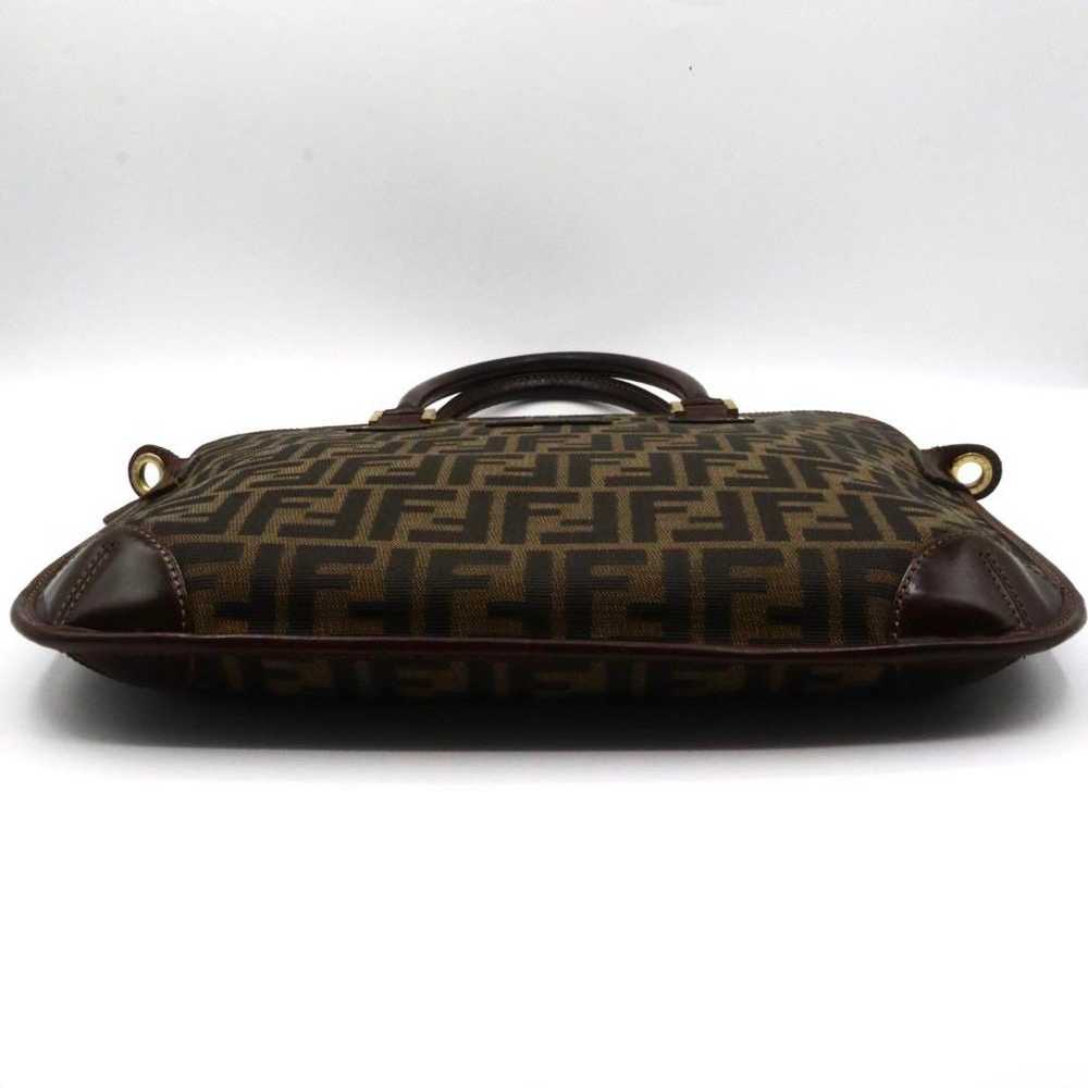 Excellent condition Fendi Zucca pattern canvas le… - image 3