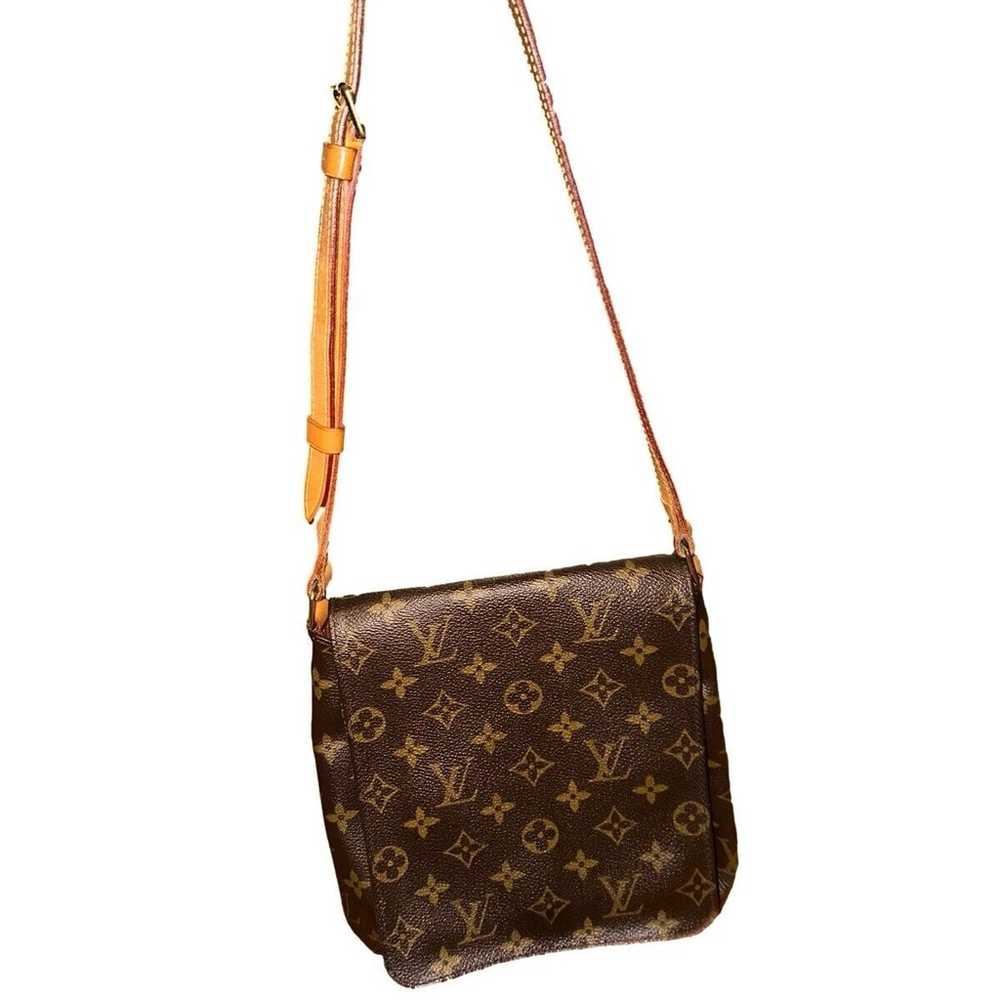 LOUIS VUITTON Musette Salsa Short Shoulder Bag M5… - image 10