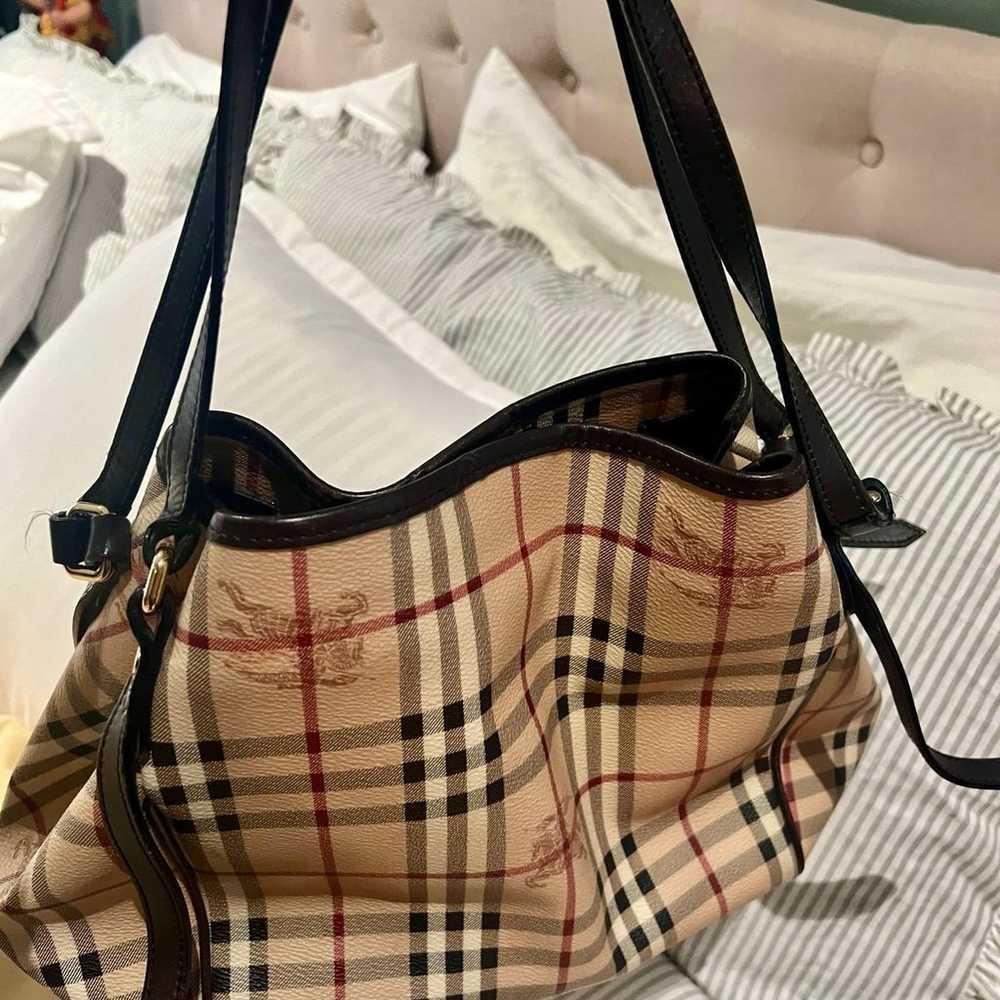 Burberry tote - image 4