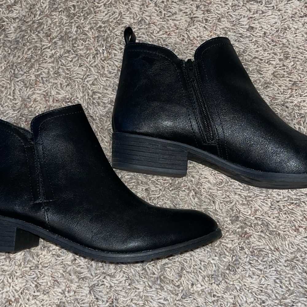 Sun + Stone Women's Cadee Ankle Booties - image 4