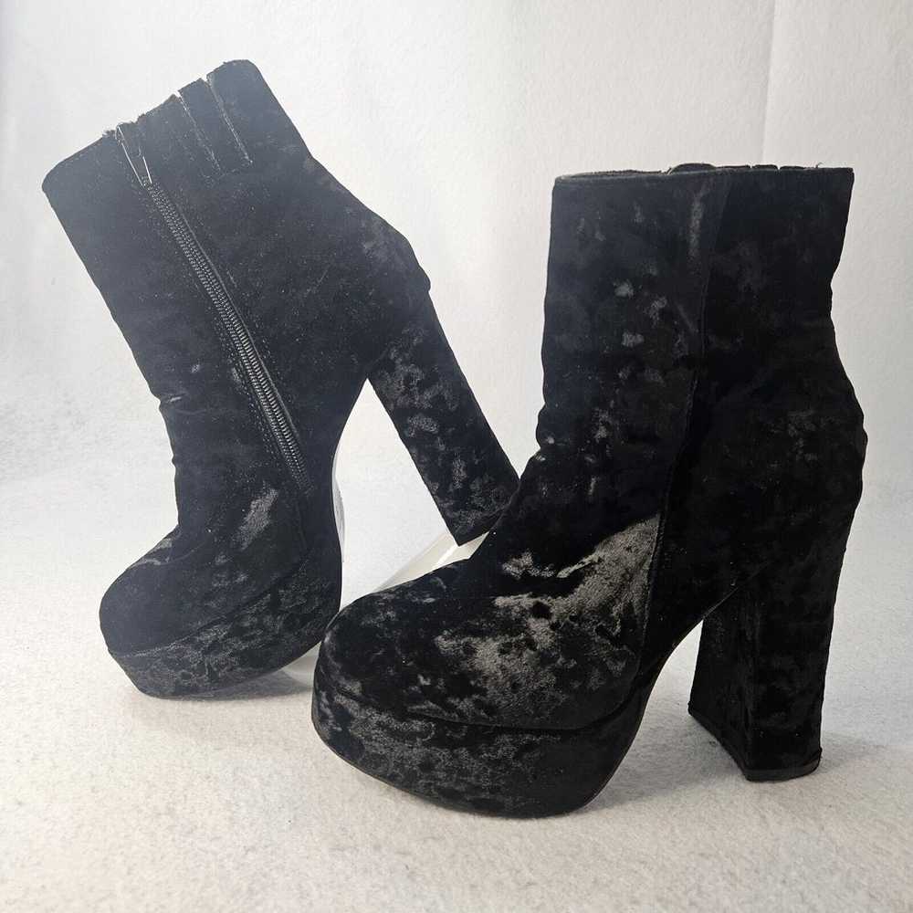 VTG Deena & Ozzy 90's Y2K Black Velvet Platform C… - image 2