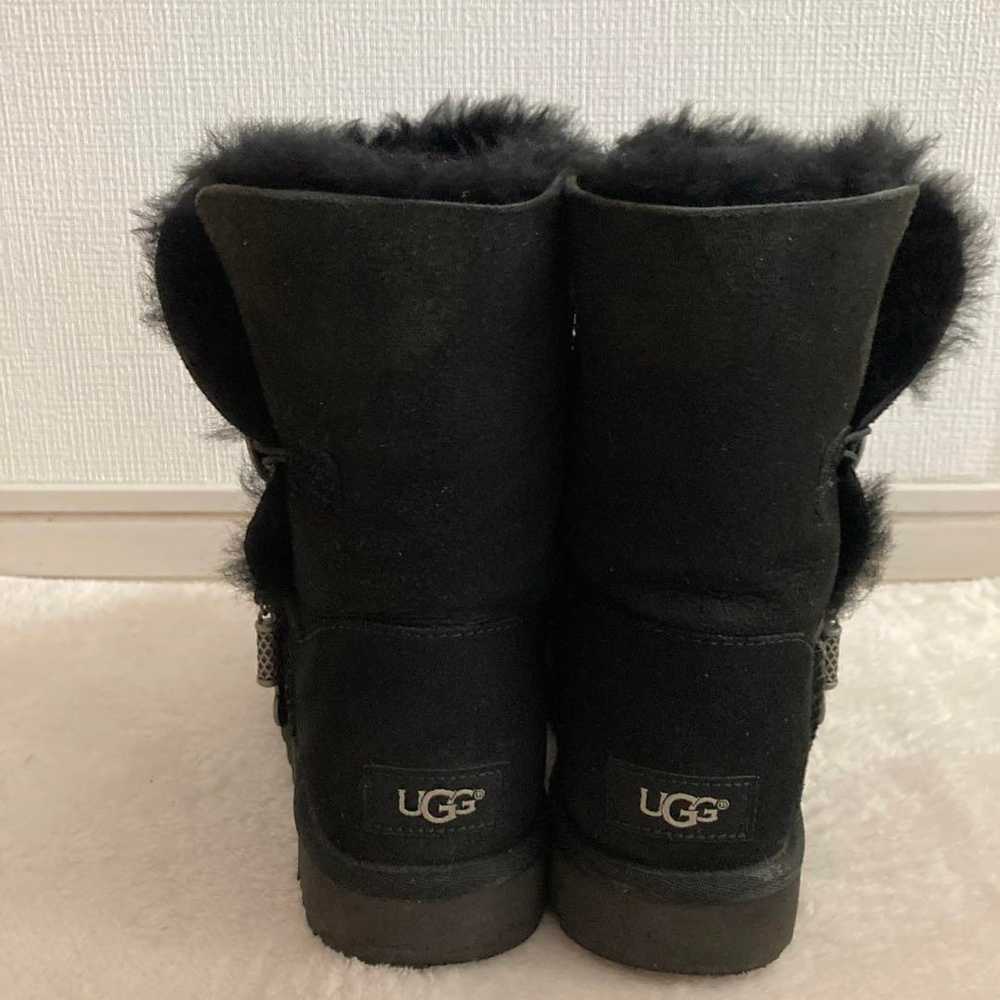 UGG sheepskin boots black - image 4