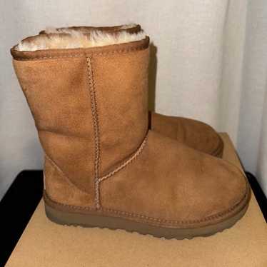 UGGS