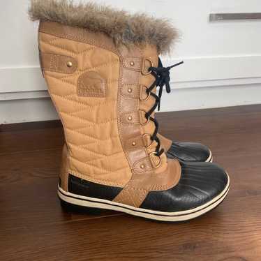 Sorel Tofino II Waterproof Boots - Women’s 9.5