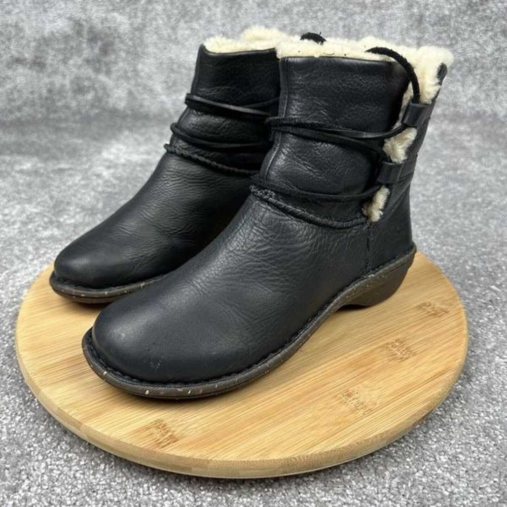 UGG Australia Caspia Shearling Winter Boots Women… - image 2