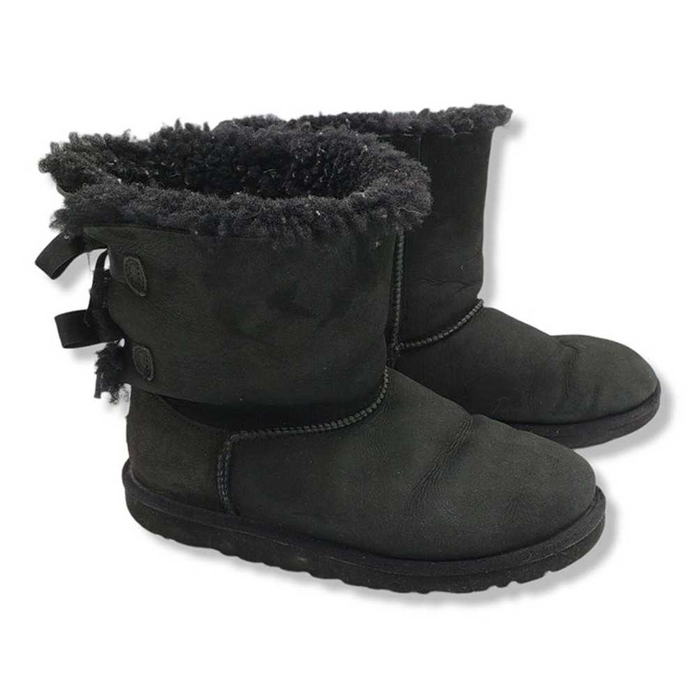 UGG Bailey Bow II Boots Womens 6 Black Sheepskin - image 1