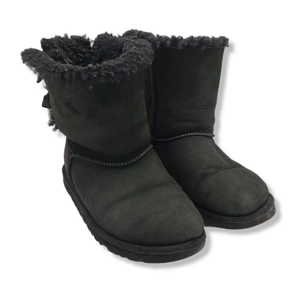 UGG Bailey Bow II Boots Womens 6 Black Sheepskin - image 2