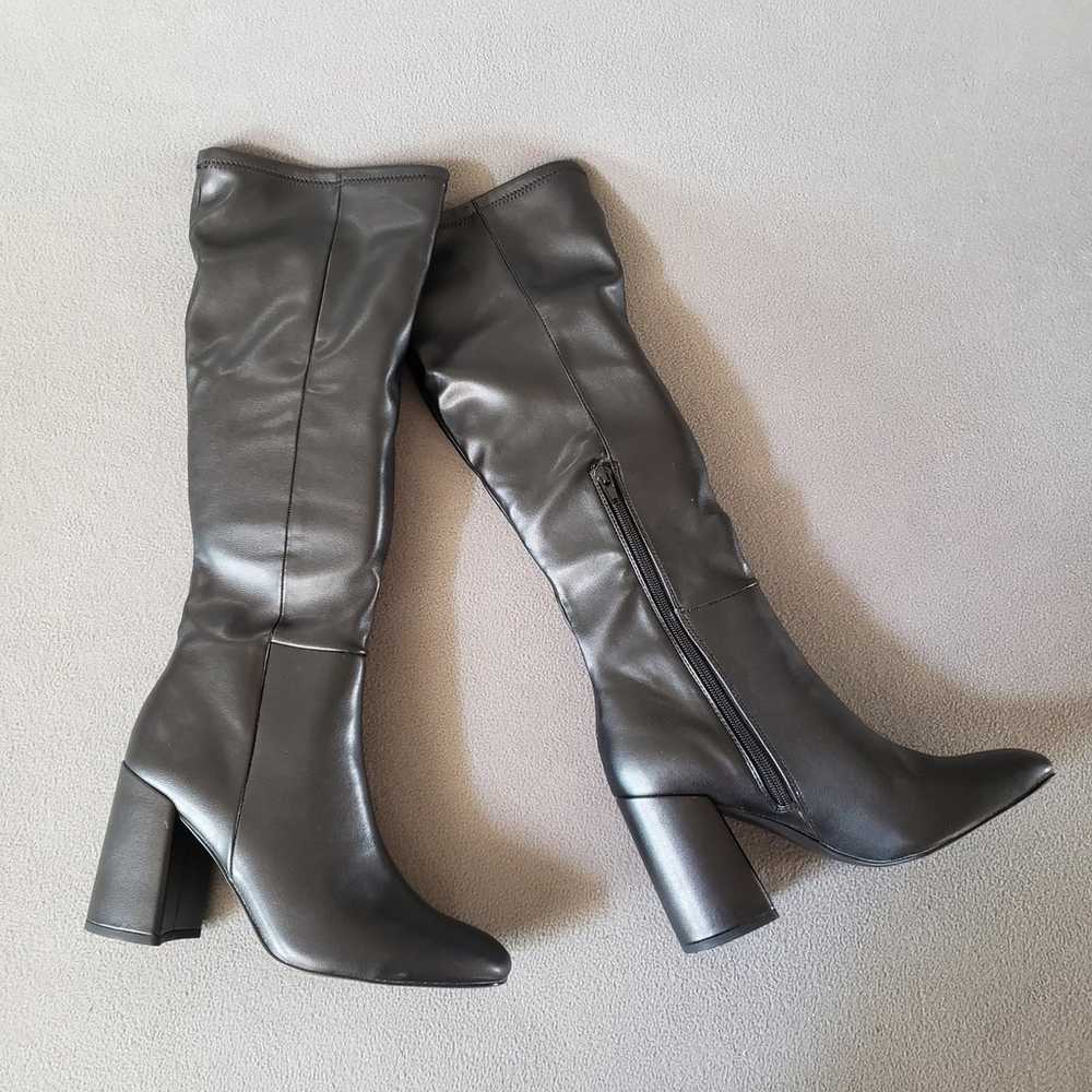 Steve Madden Lizah Boots Block Heel Size 7.5 Squa… - image 2