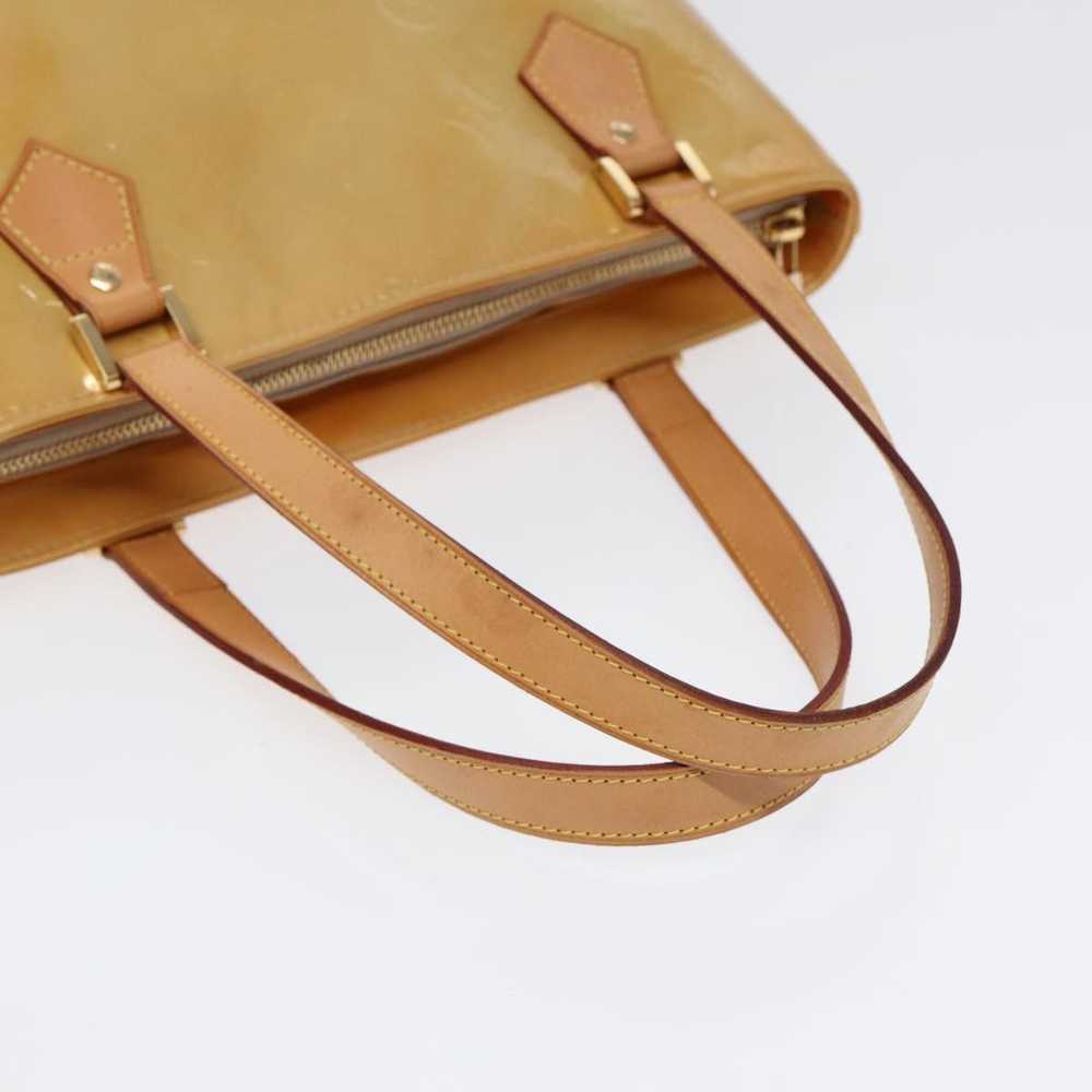 Louis Vuitton Houston Beige Patent Leather Handba… - image 5