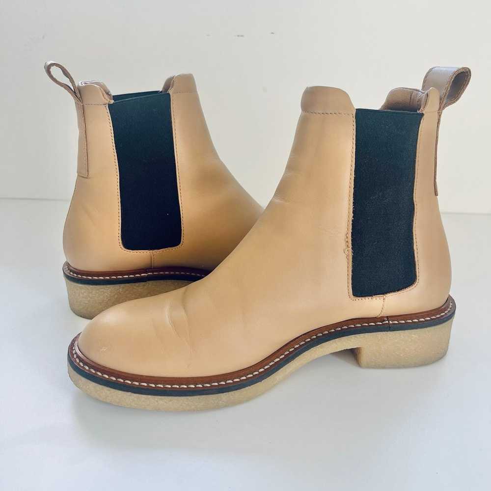 The Everlane Italian Leather Chelsea Boot Size 6 - image 5