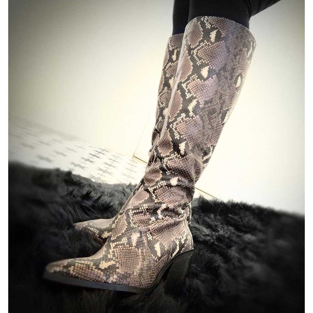 Vince Camuto Gravana Knee High Boots 5.5 Snake Pr… - image 8