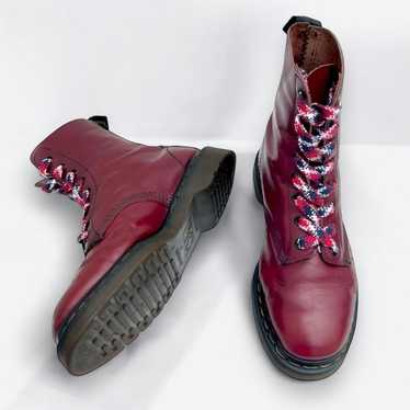 Dr. Doc Martens US7 Vintage 1980s England MIE Soft