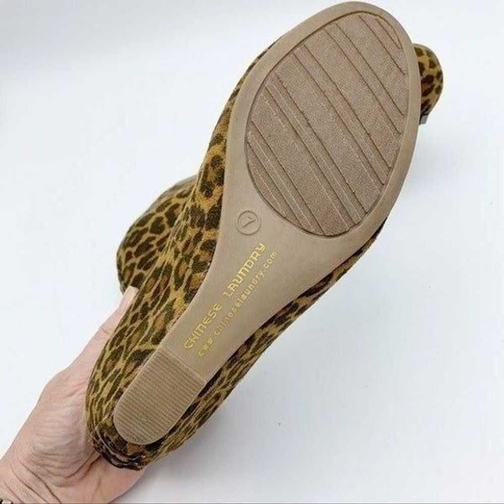 Chinese Laundry Leopard Print  Wedge - image 10