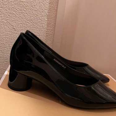 RANDA black enamel pumps - image 1