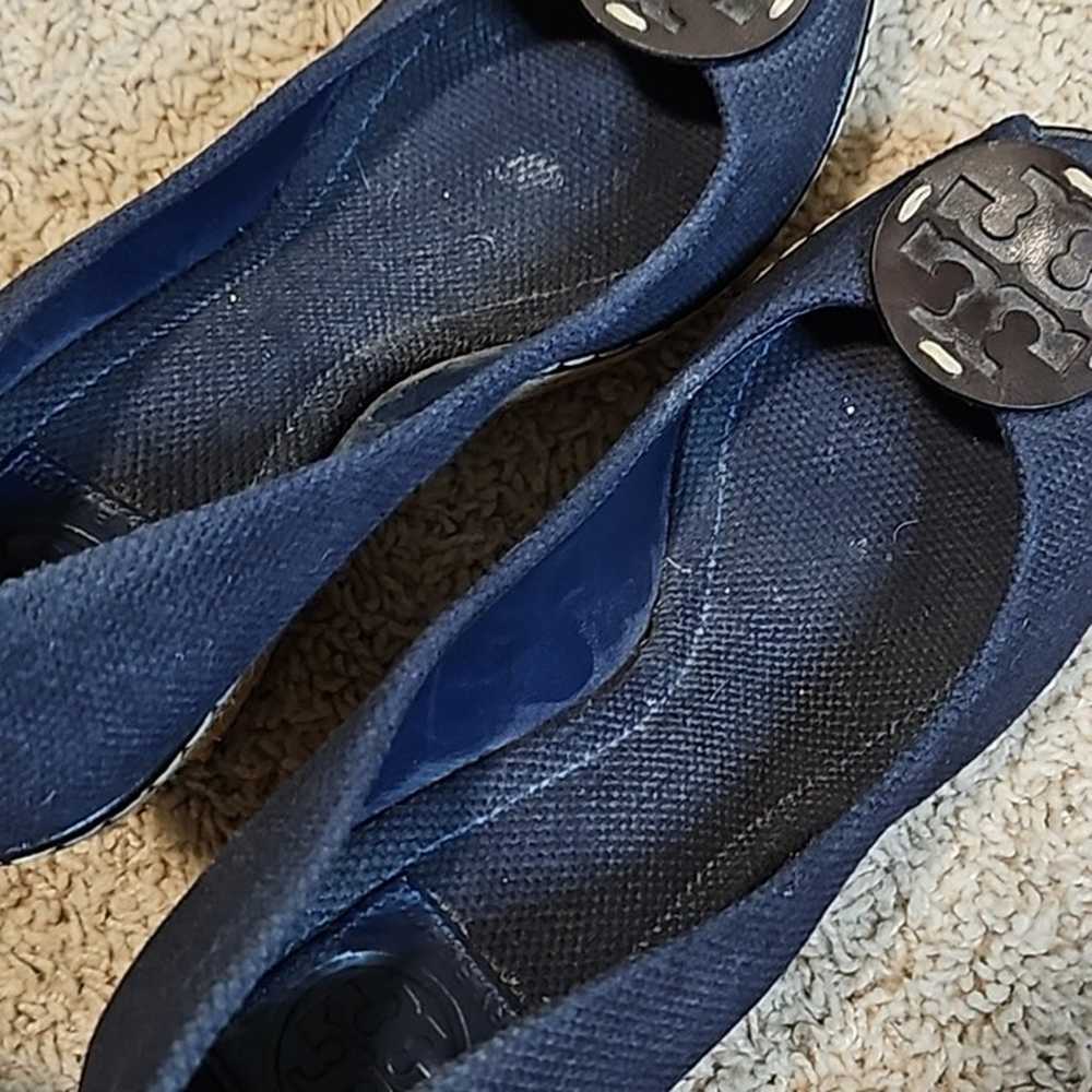 Tory Burch Navy Blue Canvas Wedges - image 7