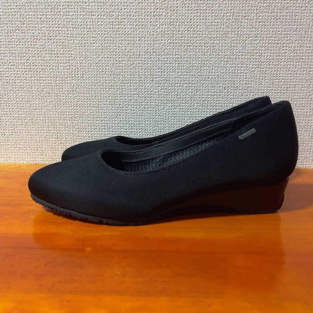 ❀Brand new Madras Walk black 23cm pumps with GORE… - image 2