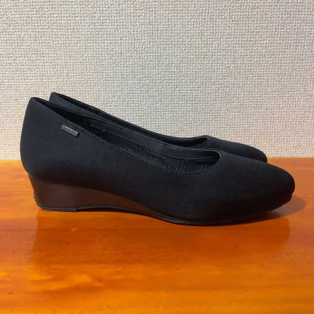 ❀Brand new Madras Walk black 23cm pumps with GORE… - image 3