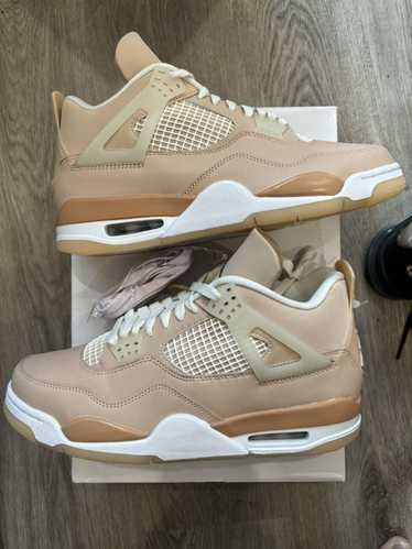 Jordan Brand × Nike Air Jordan 4 retro shimmer