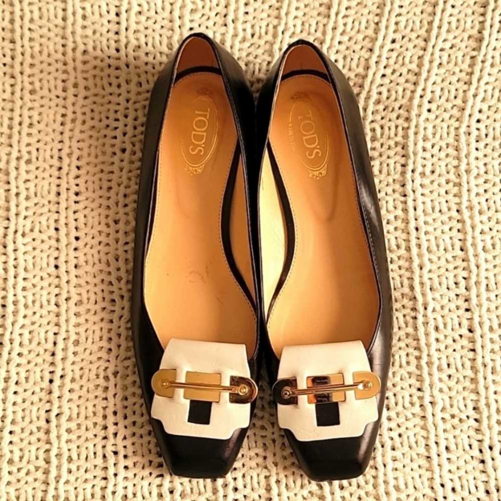 Tod's Black/White Leather Block
Heel Square Toe P… - image 1