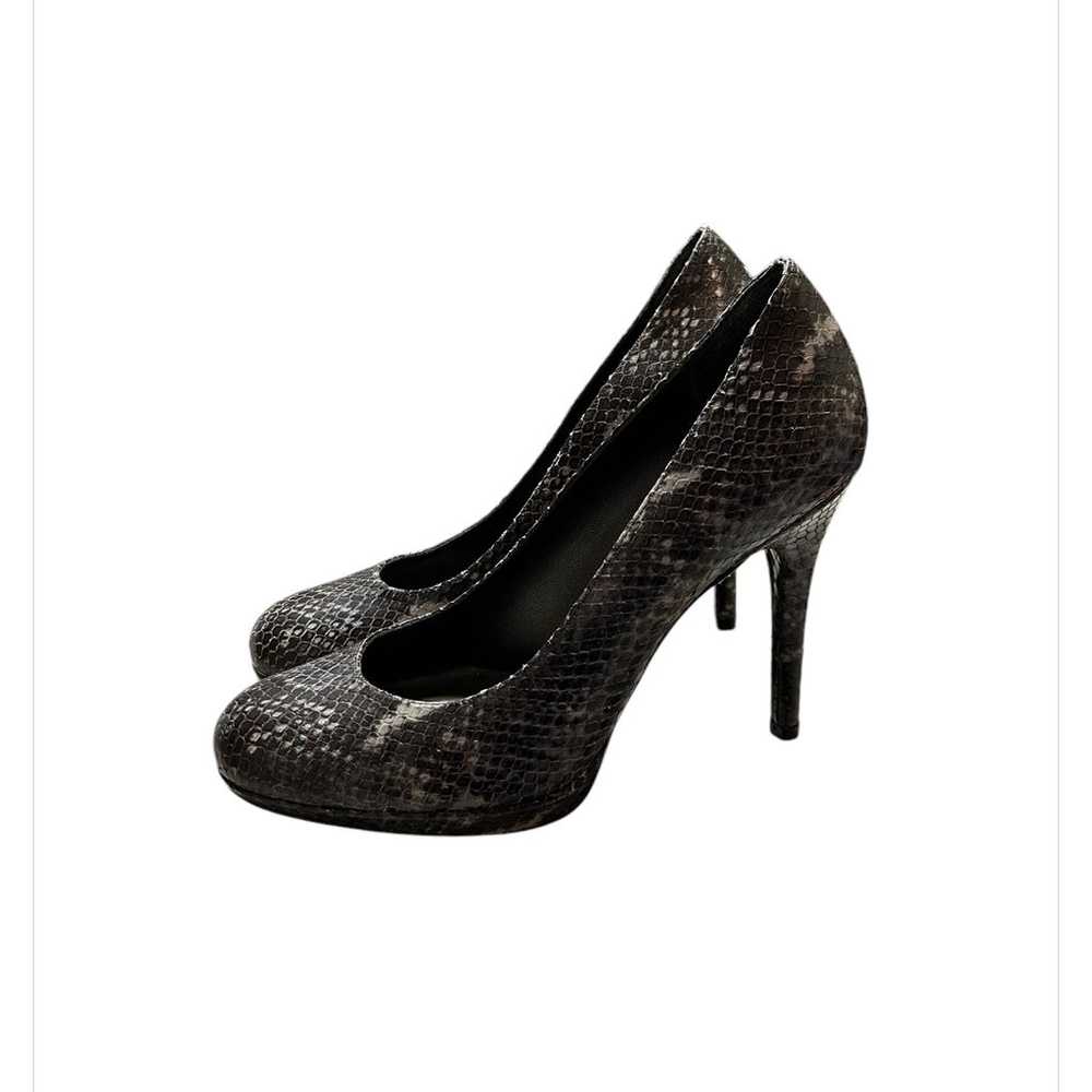 Stuart Weitzman pumps NWOT - image 9