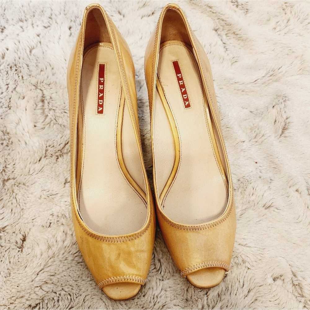 PRADA YELLOW PEEP TOE LEATHER PUMP SIZE 39 6.5 - image 3