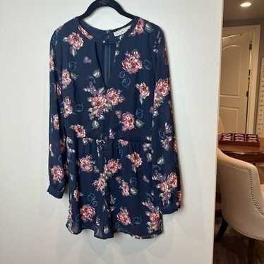 Abercrombie &Fitch Navy Floral Romper 4