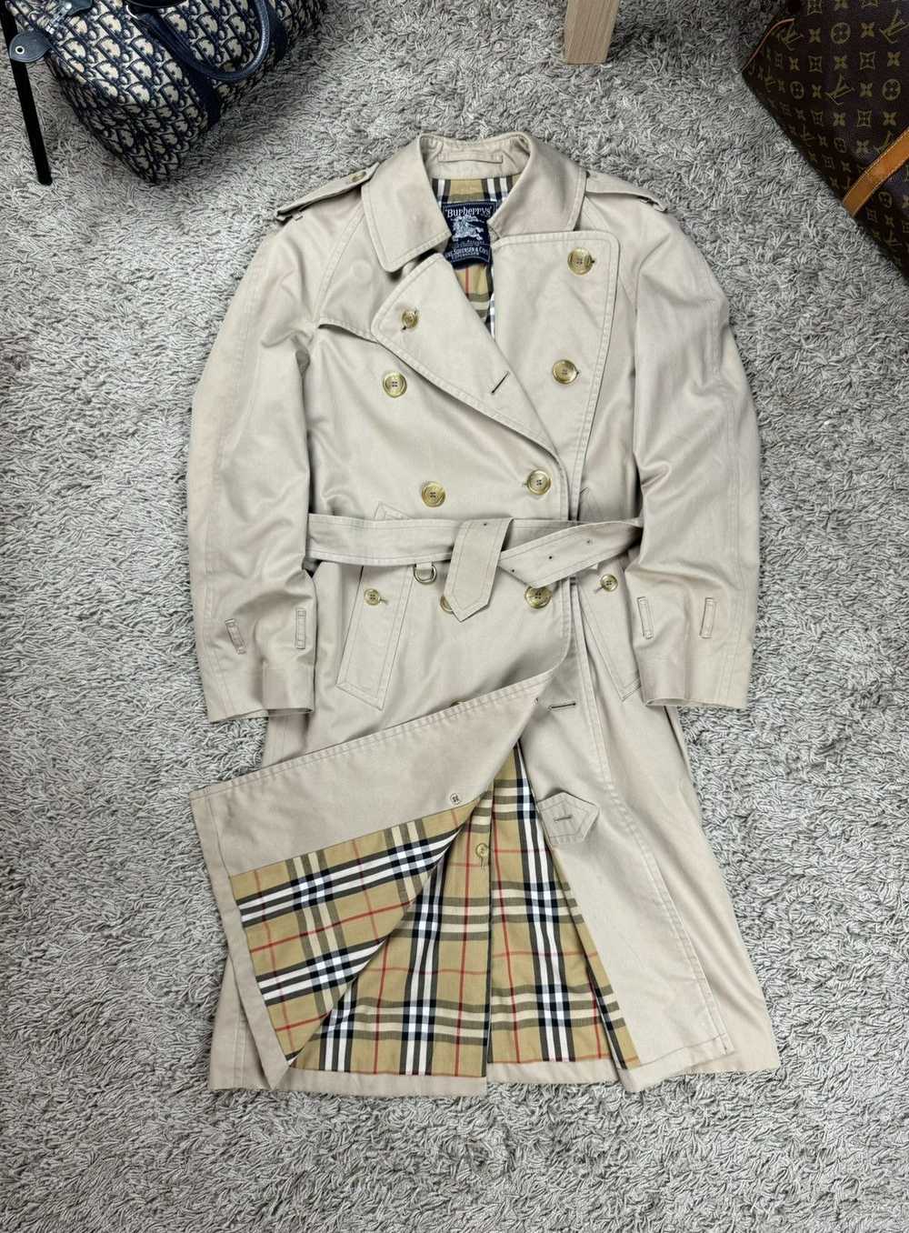 Burberry × Luxury × Vintage Vintage trench coat B… - image 1