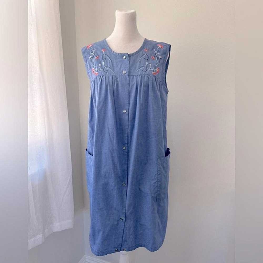 Vintage ‘80s Granada Embroidered House Dress - image 3