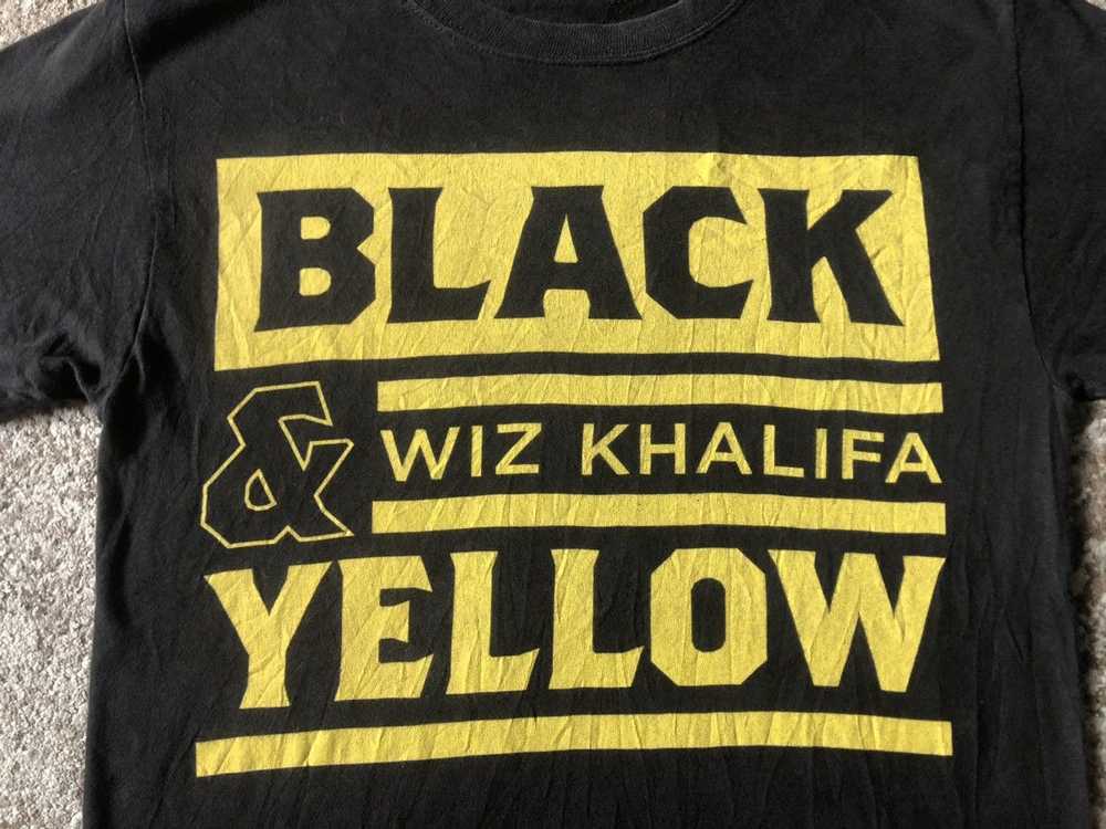 Hanes × Rap Tees × Vintage Vintage Y2K Wiz Khalif… - image 2