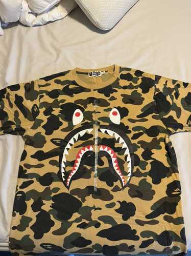 Bape 1ST CAMO SHARK TEE