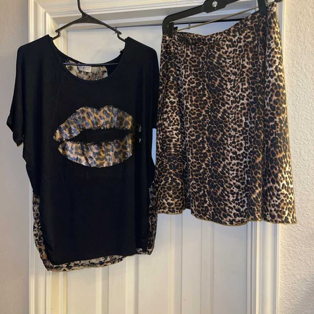 Cheetah vintage skater skirt/ shirt size lx - image 2