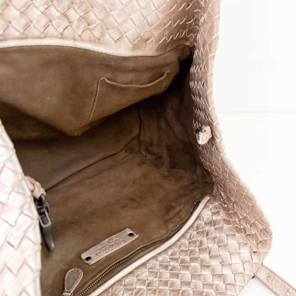 Bottega Veneta Cabat leather handbag - image 12