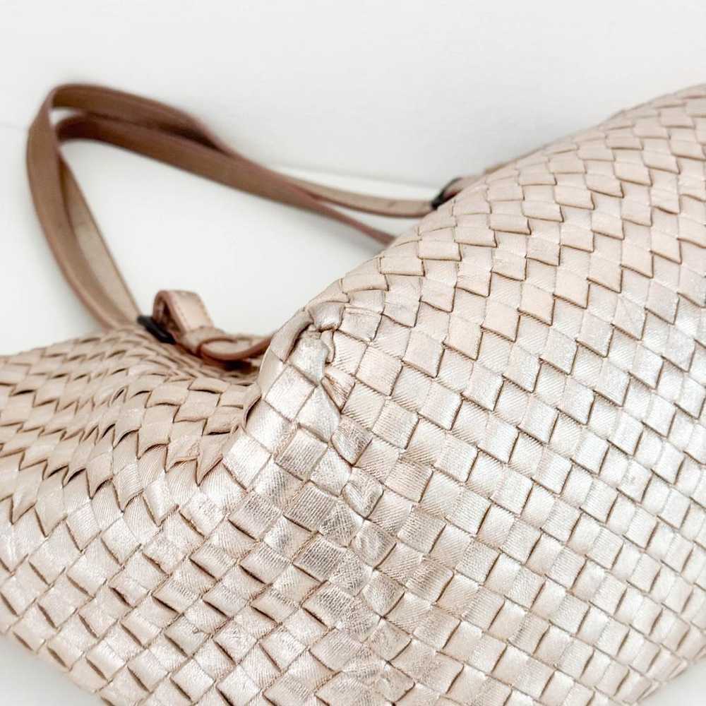 Bottega Veneta Cabat leather handbag - image 7