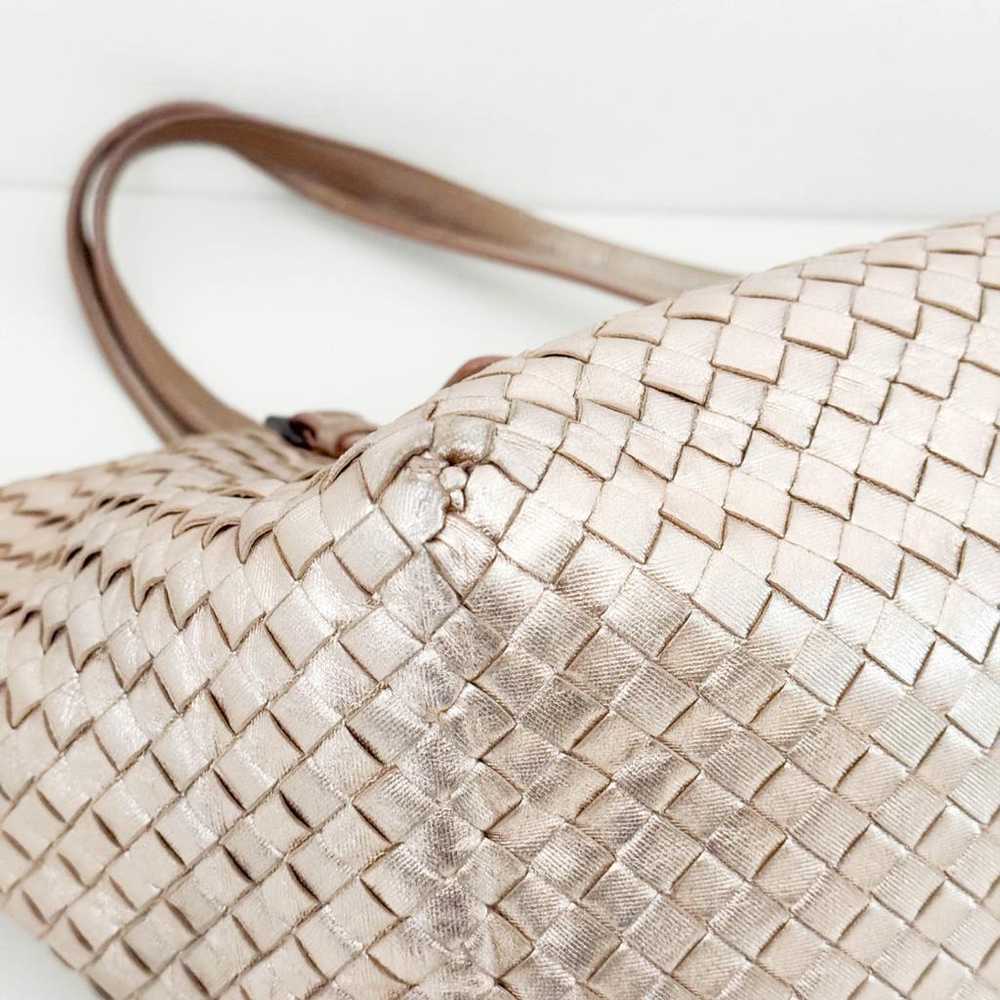 Bottega Veneta Cabat leather handbag - image 9