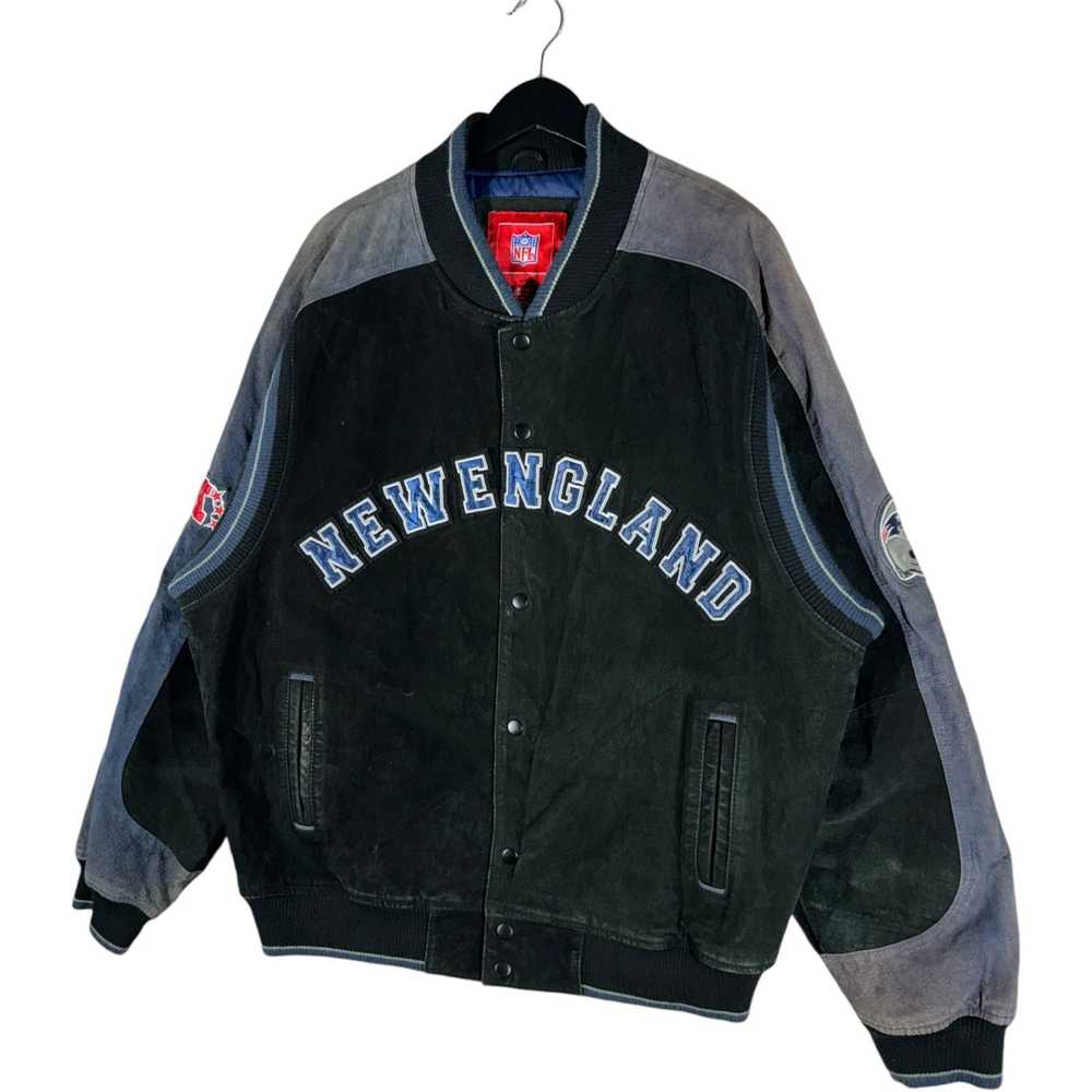 NFL Vintage New England Patriots NFL Varsity Jack… - image 3