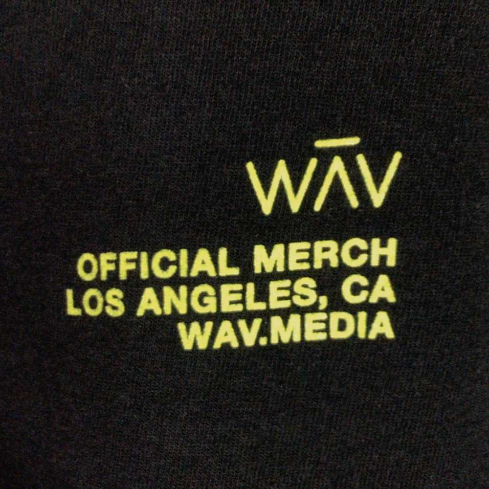 Gildan WAV Media Los Angeles Long Sleeve Shirt Bl… - image 3