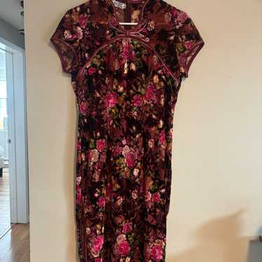 Velvet Floral Cheongsam Dress – Vintage-Inspired … - image 1