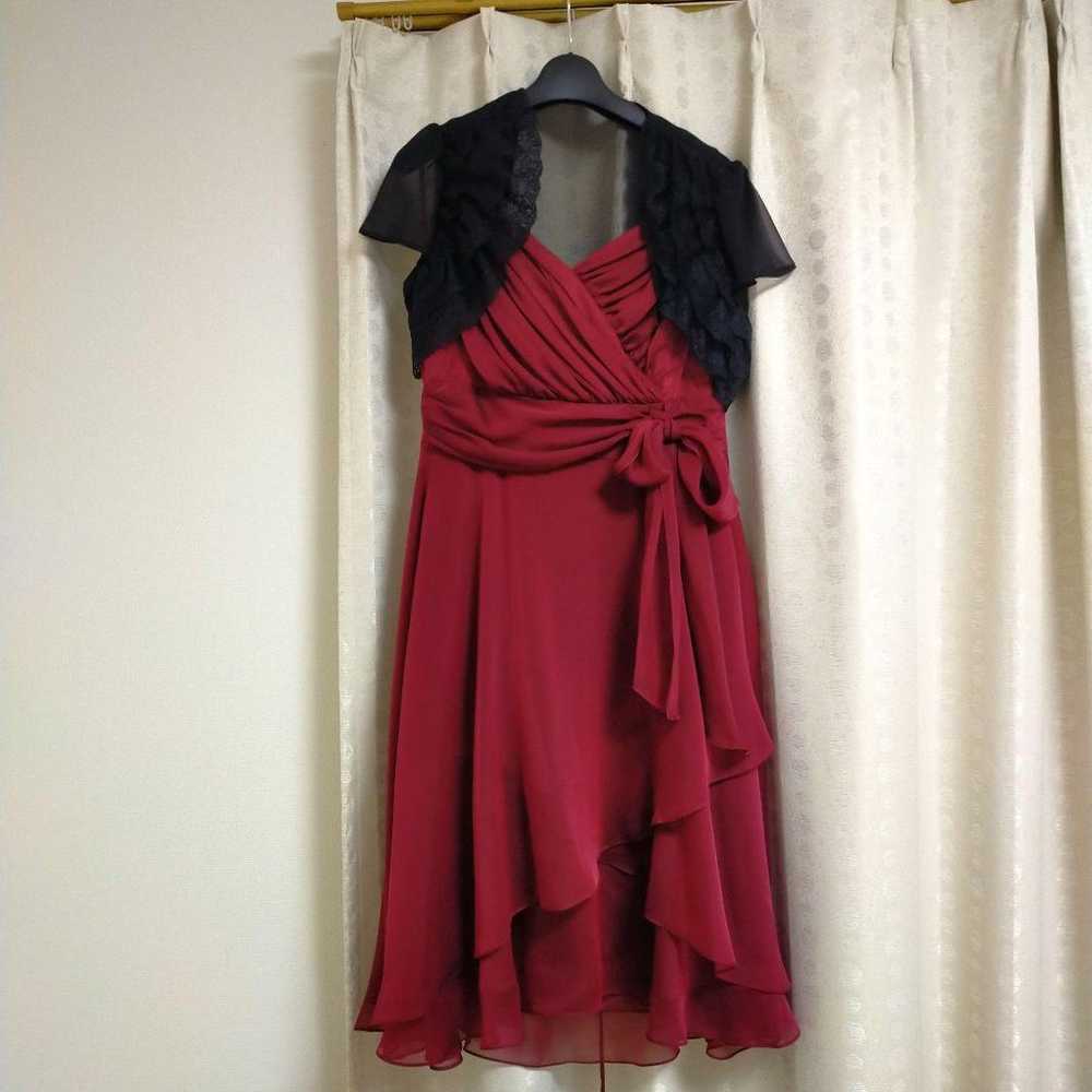 Formal dress in Bordeaux - image 1