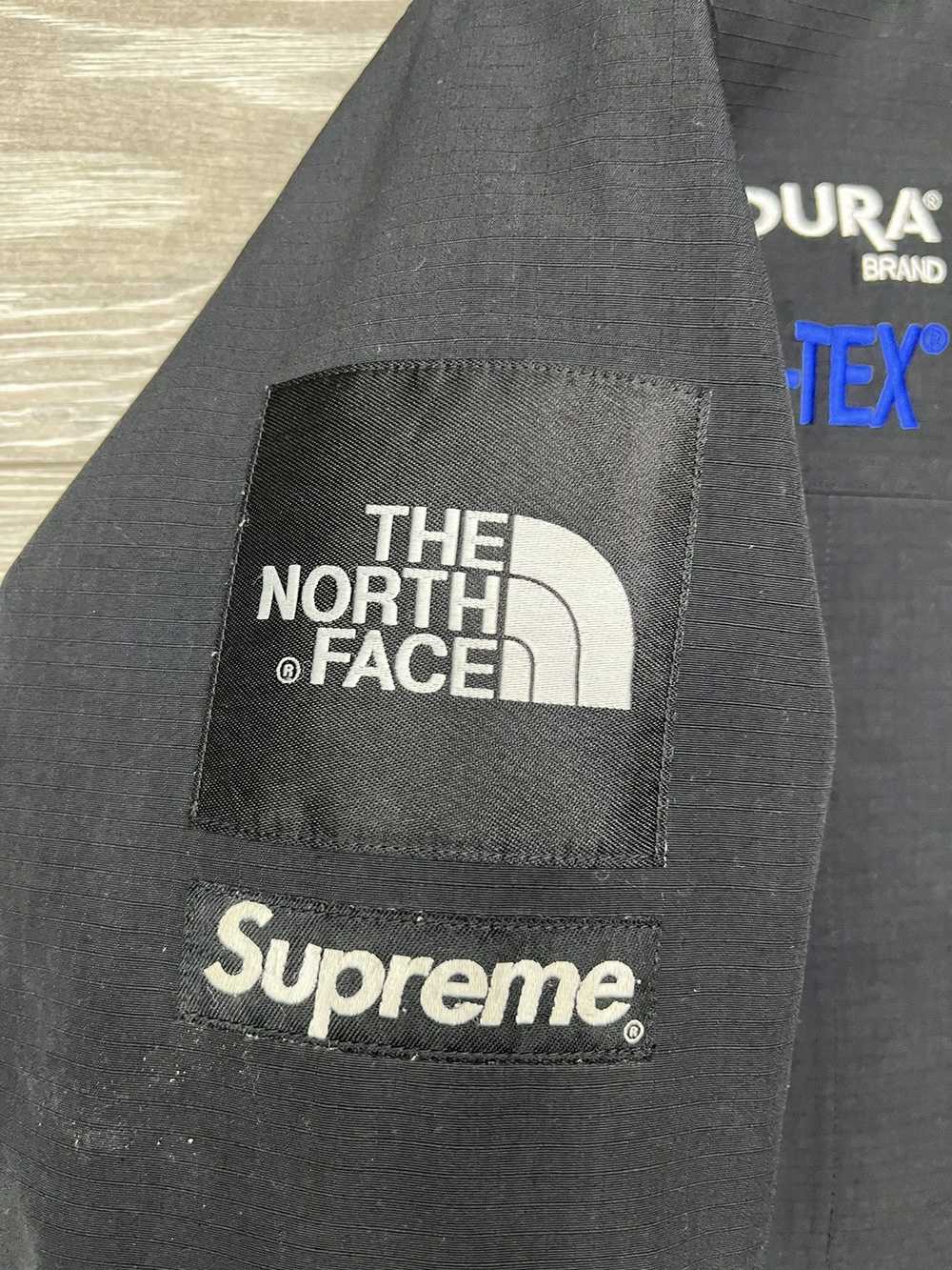 Supreme × The North Face Supreme TNF Expedition, … - image 2