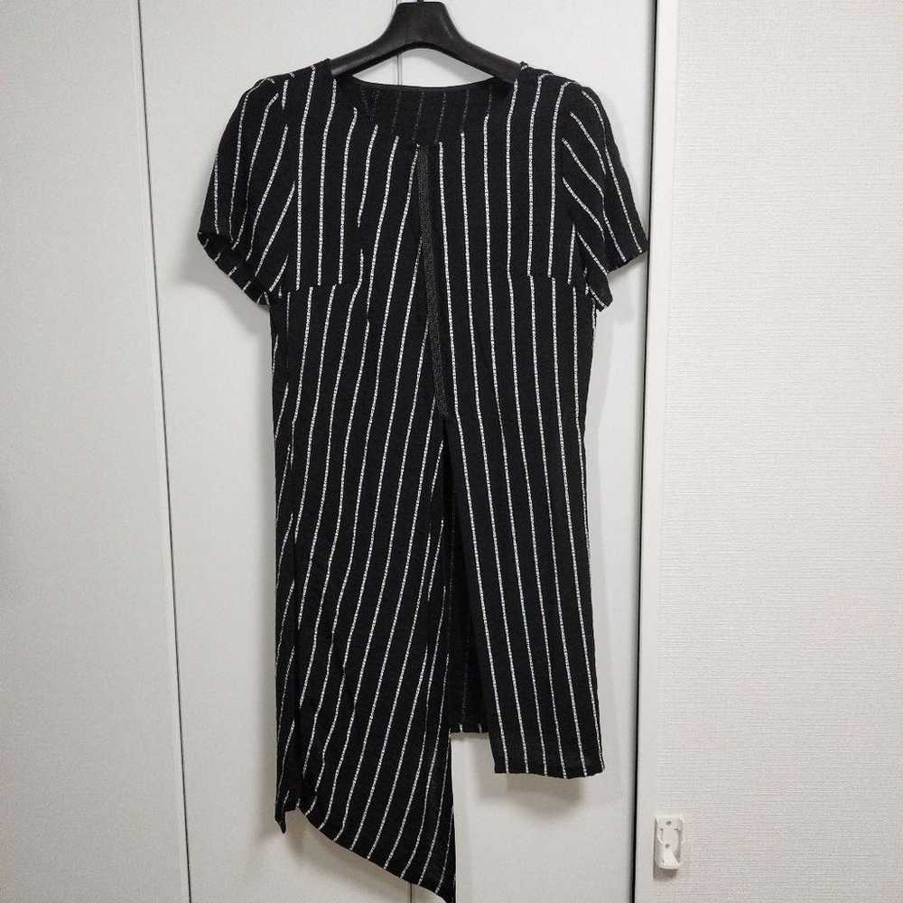 Black and white striped short sleeve dress (wrap) - image 1