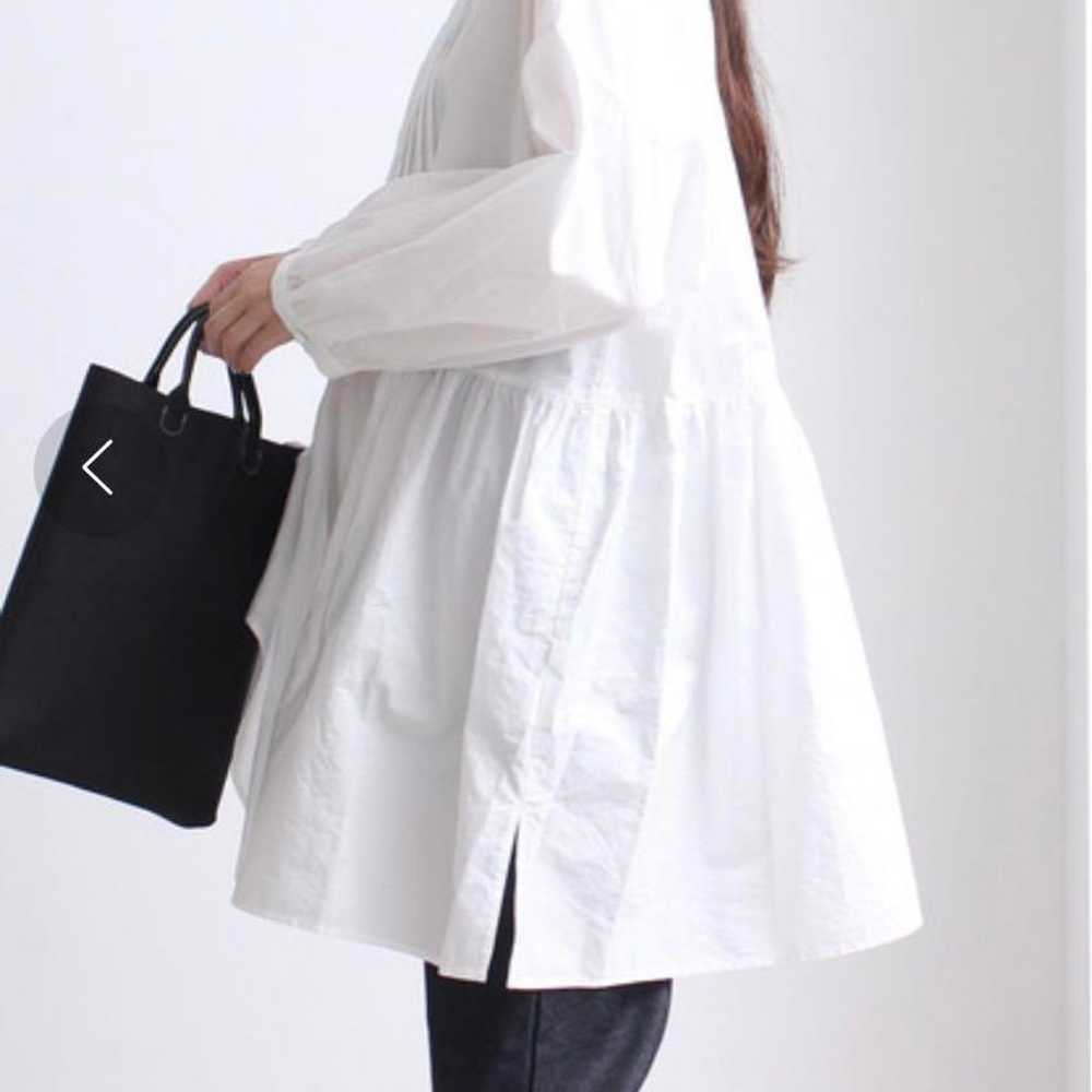 yuni Pintuck Blouse - image 4