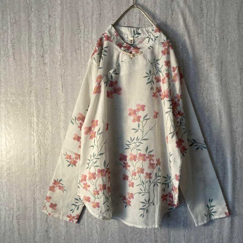 Vintage China blouse, overall pattern, flower pat… - image 2