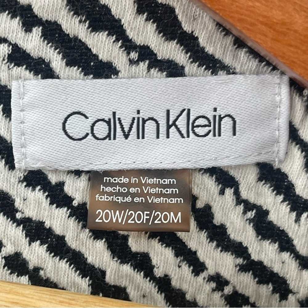 Calvin Klein Ponte Black White Geometric Casual S… - image 12